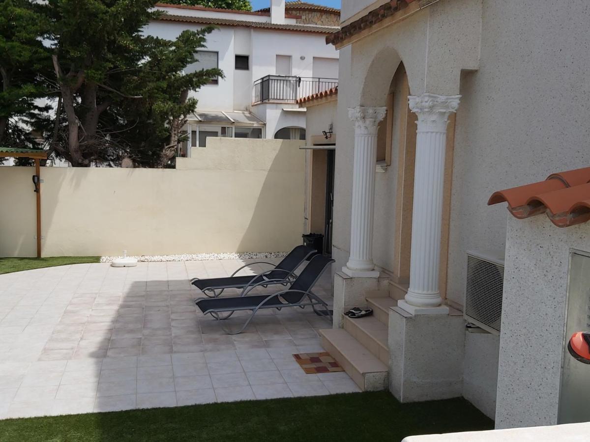 Casa Amb Piscina Privada Empuriabrava Exterior foto