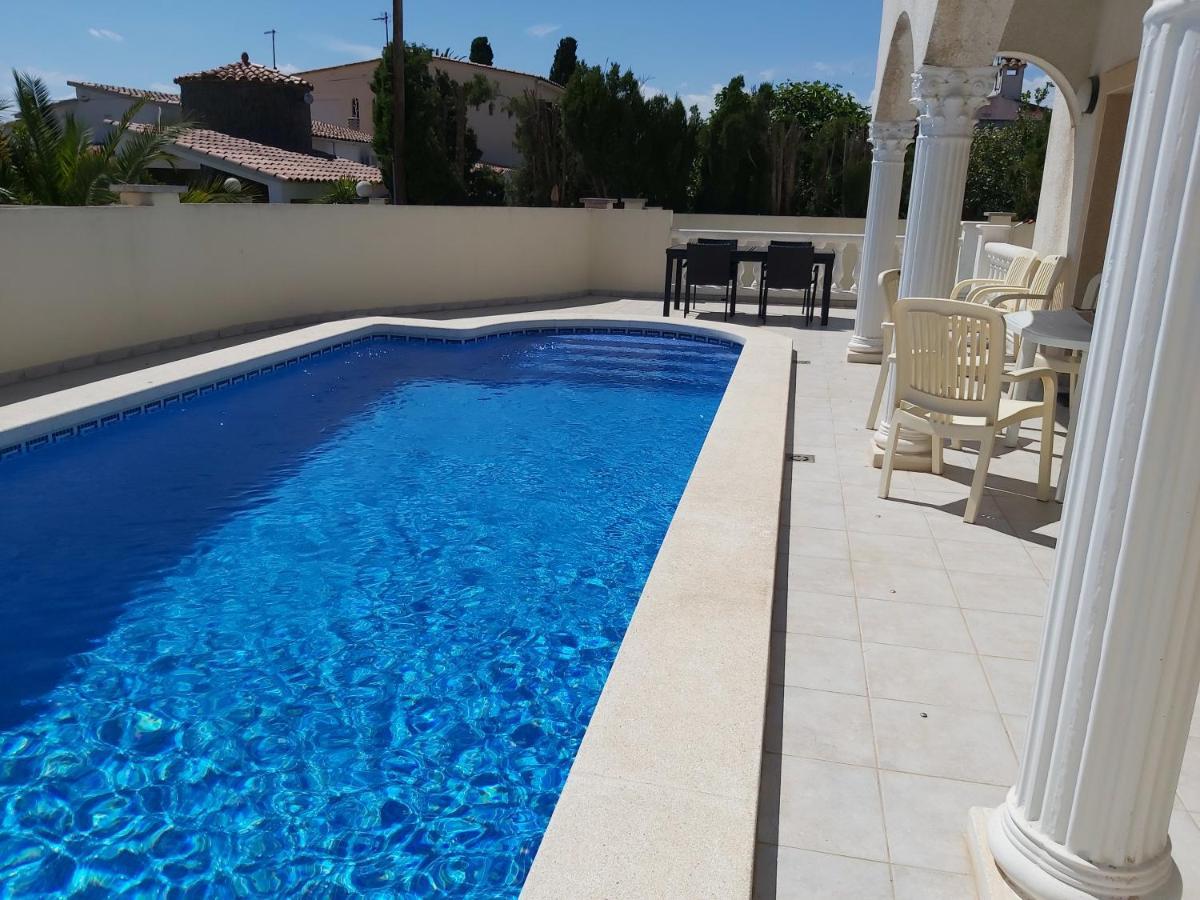 Casa Amb Piscina Privada Empuriabrava Exterior foto